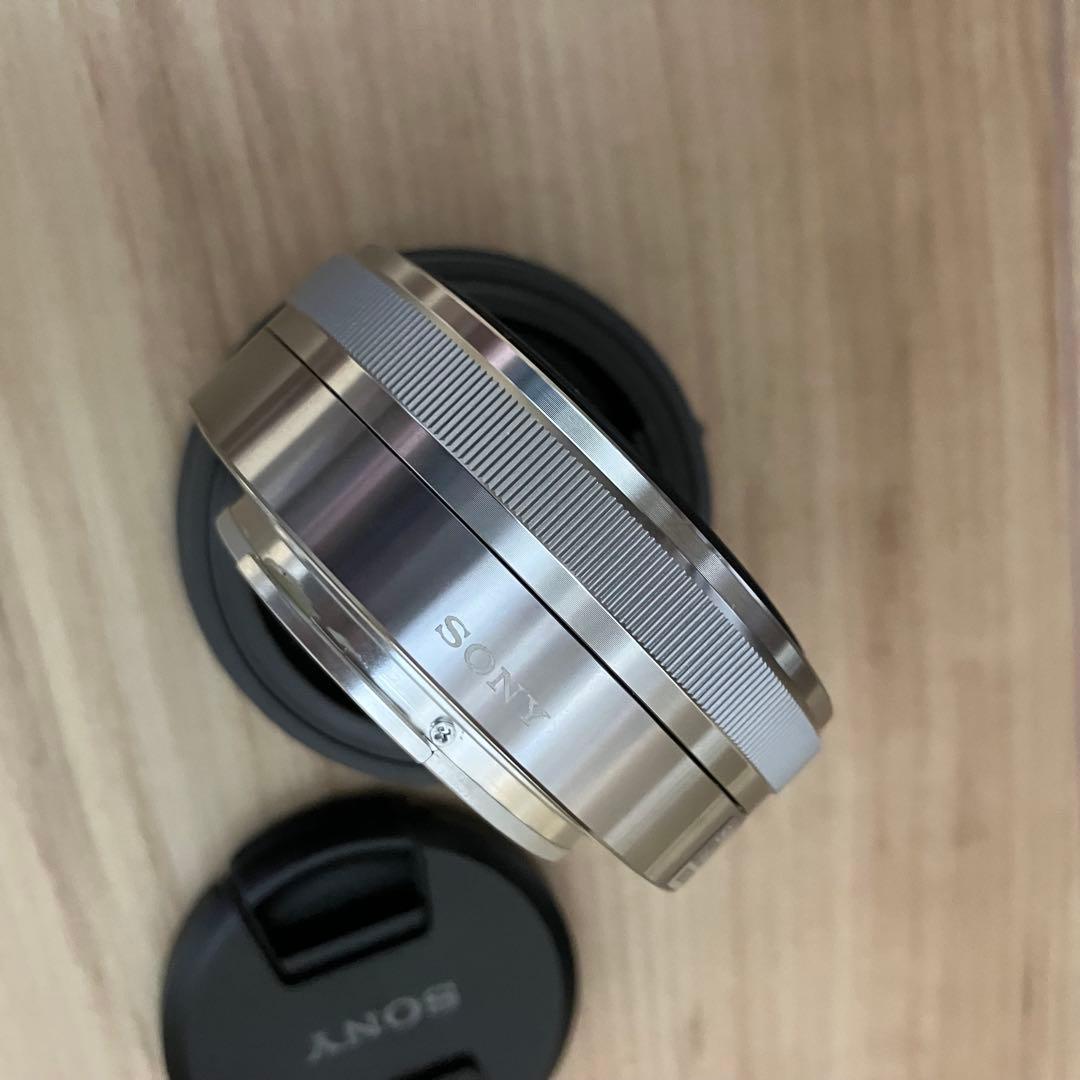 SONY E16mm F2.8 SEL16F28 シルバー キレイ　動作写りOK