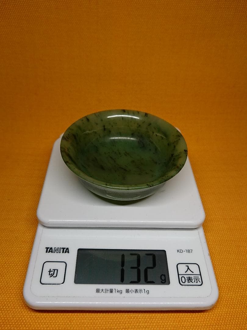【美品】玉石　翡翠　茶碗　古玩　置物　インテリア　工芸品　美術品　A3411