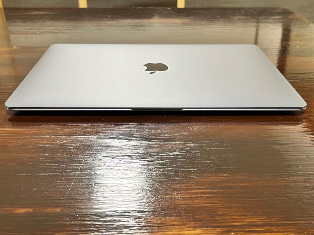 MacBook Air M1 (2020モデル) スペースグレイ　本体
