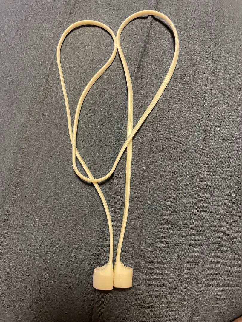 AirPods Pro 本体カバーケース充電ケーブル、イヤホンホルダー付き