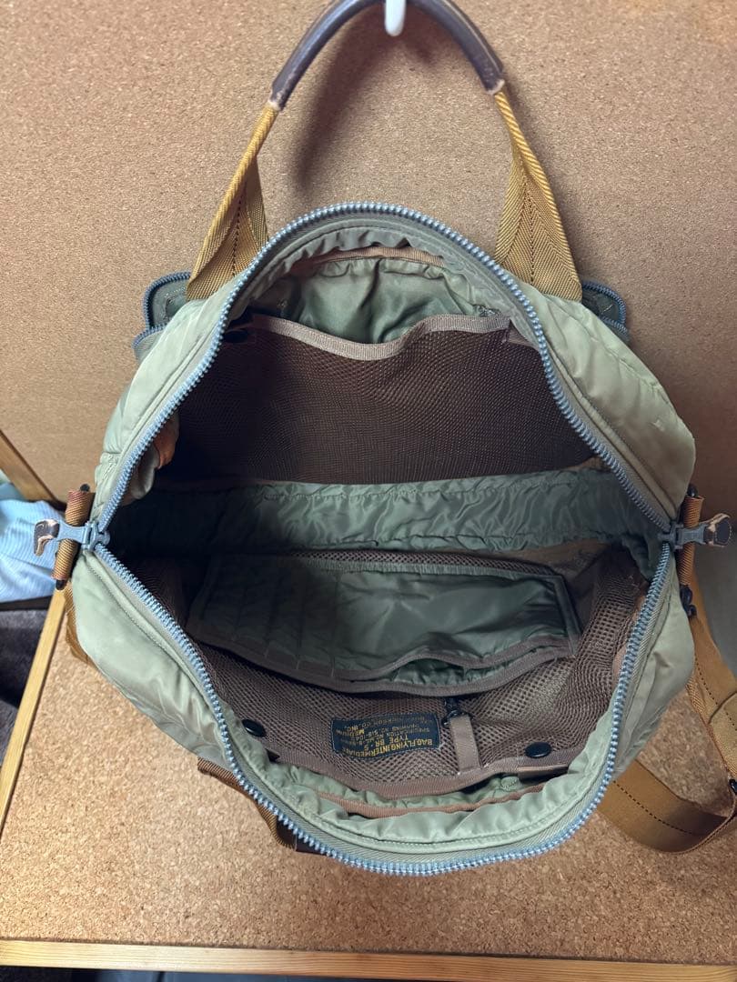 希少品⭐︎バズリクソンズ　ショルダーバッグ　BR-5 オリーブ　Mサイズ　USED