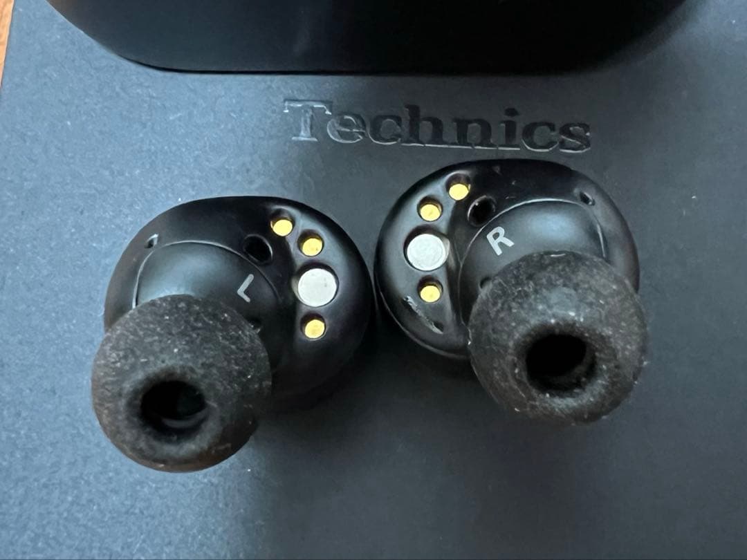 Technics AZ80 ワイヤレスイヤホン　シリコンケース付