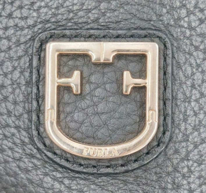 【美品 高級◎】フルラ ショルダーバッグ 2way 斜め掛け ゴールド金具