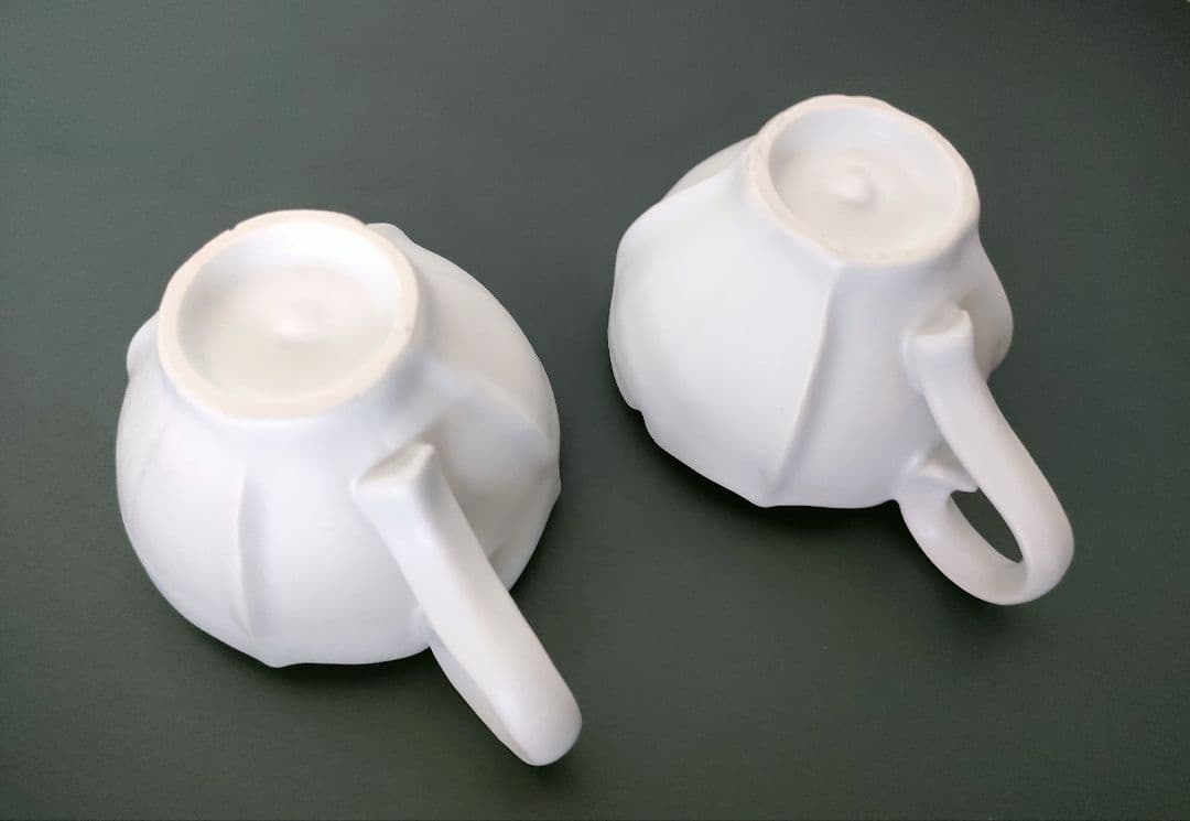 未使用 臼杵焼 カップ 2個 エスプレッソ 菱花 ペア ホワイト