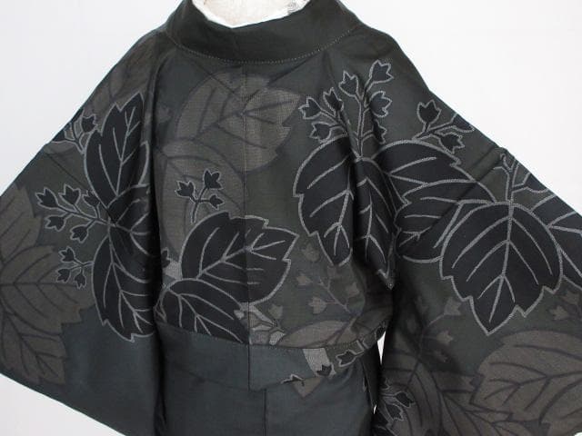 未着用に近い！美品＊７マルキ＊本場大島紬＊インパクト大＊訪問着＊１６７ｃｍ裄６５
