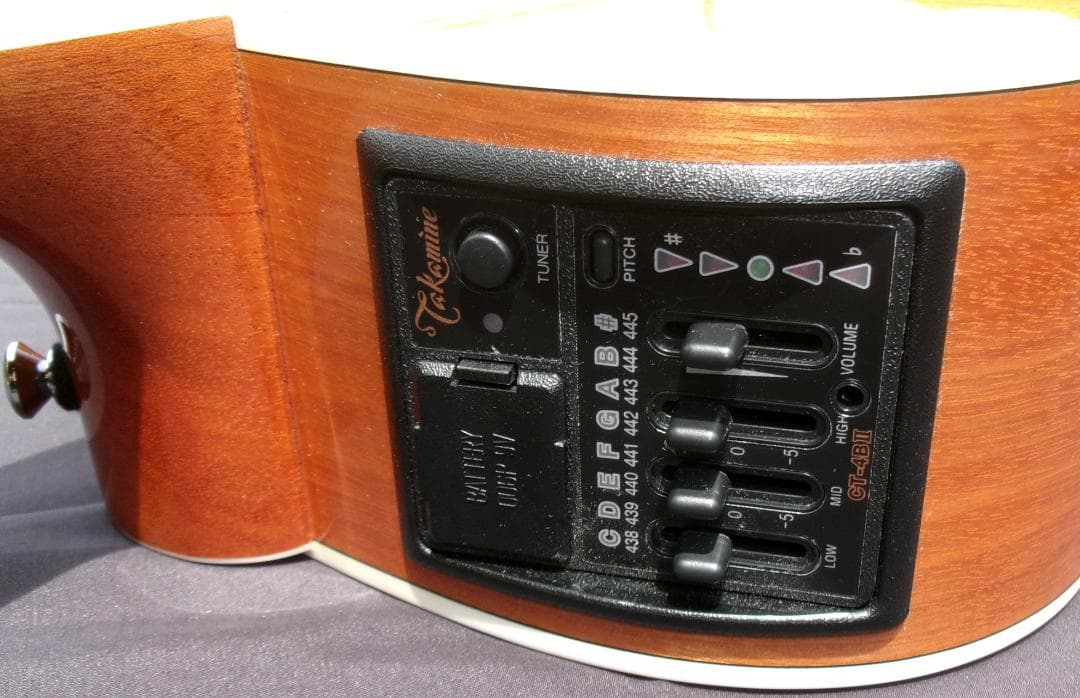 美品！2016年 Takamine PTU121C-VN　日本製・ハンドクラフト