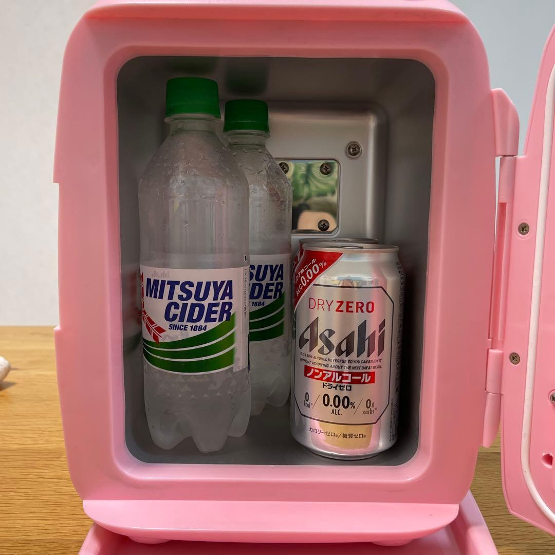 レトロで超可愛いミニ冷蔵庫 激レア^_^