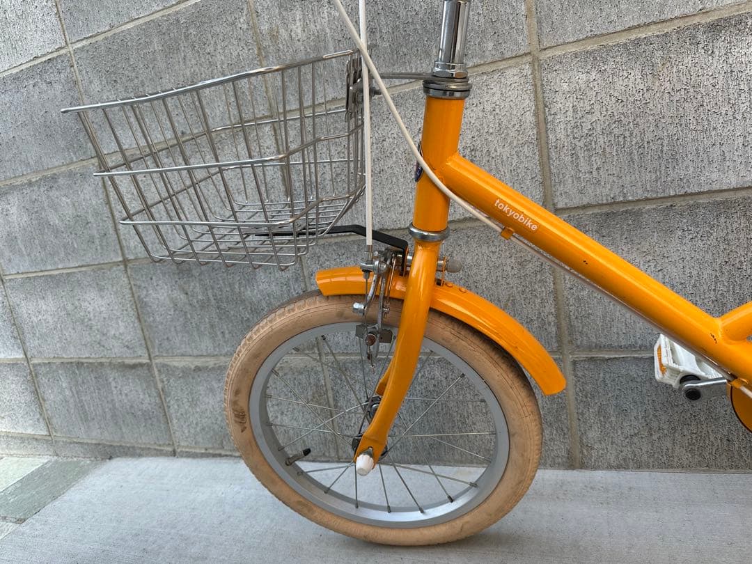 【都内引取】little tokyobike 18インチ・前カゴ・補助輪付き