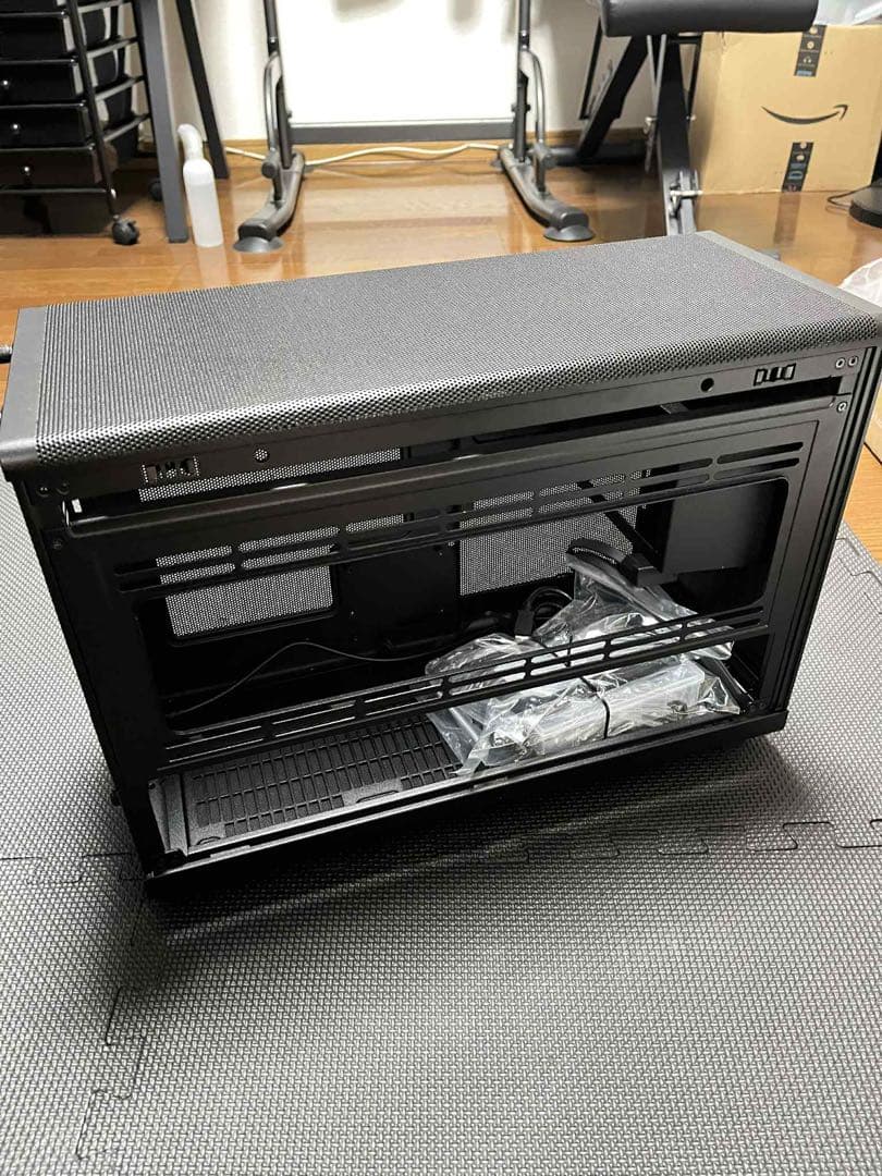 Lian Li Dan A3-mATX ブラック PCケース