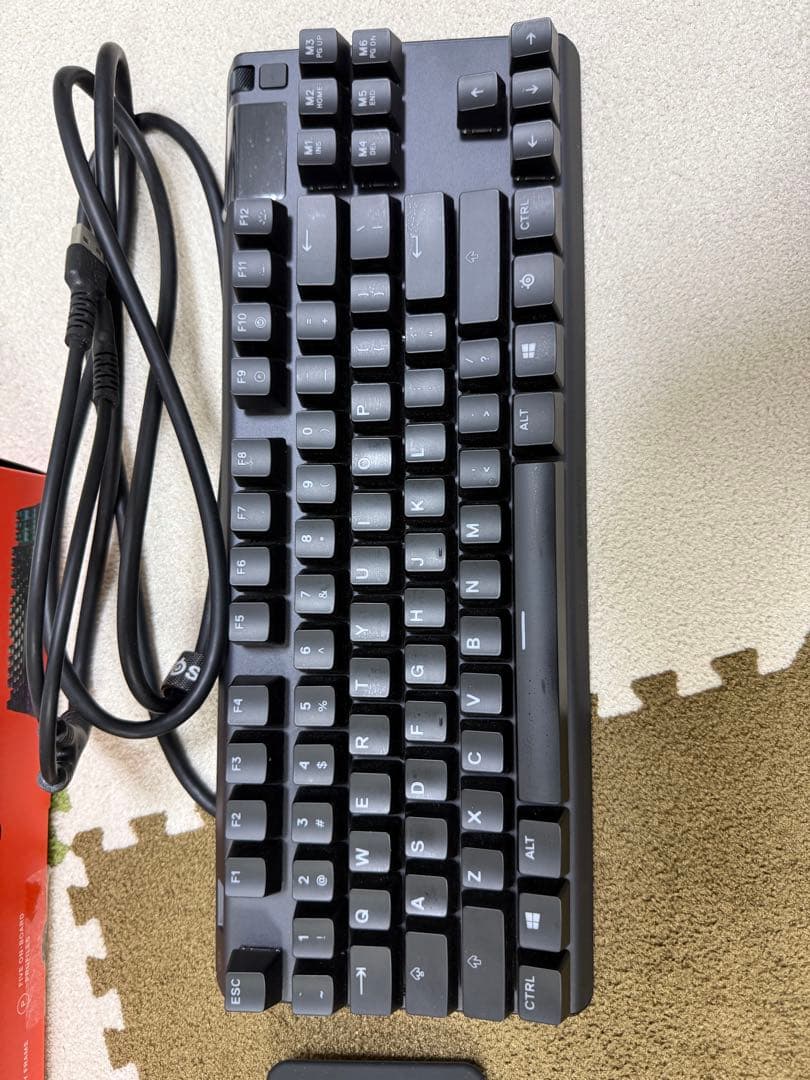 SteelSeries Apex Pro メカニカルキーボード