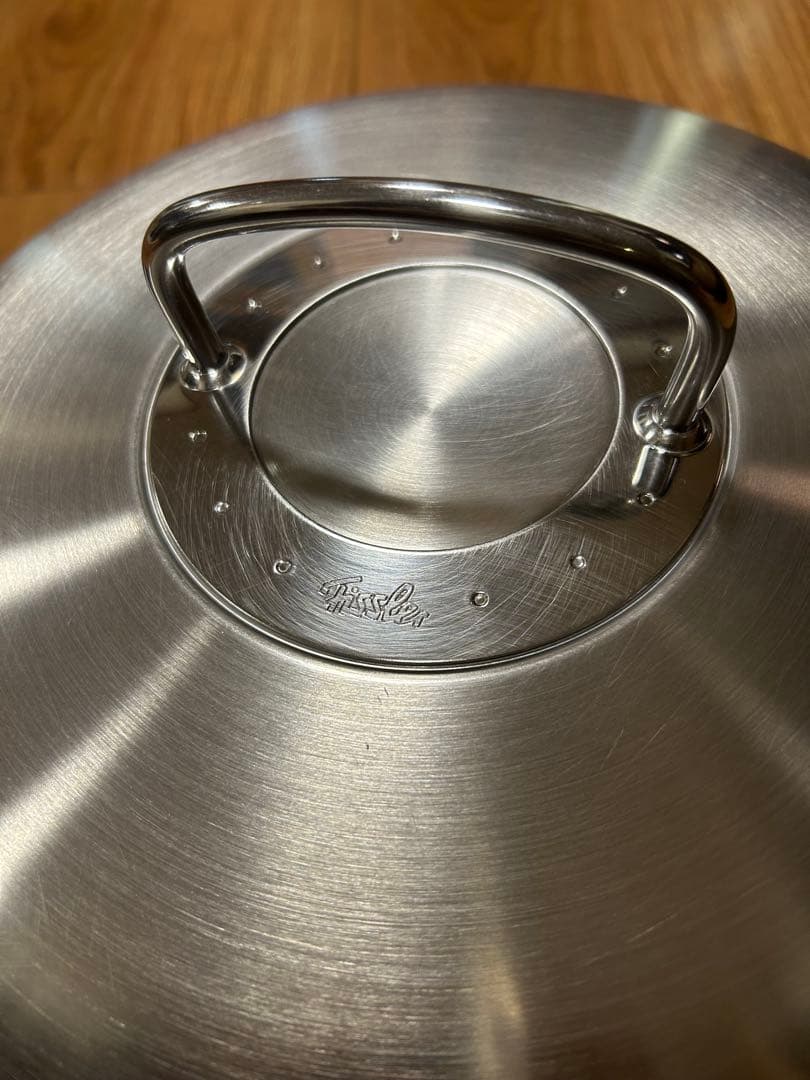 フィスラー　プロコレクション　フライパン 28cm 蓋付き　値下げ中‼️