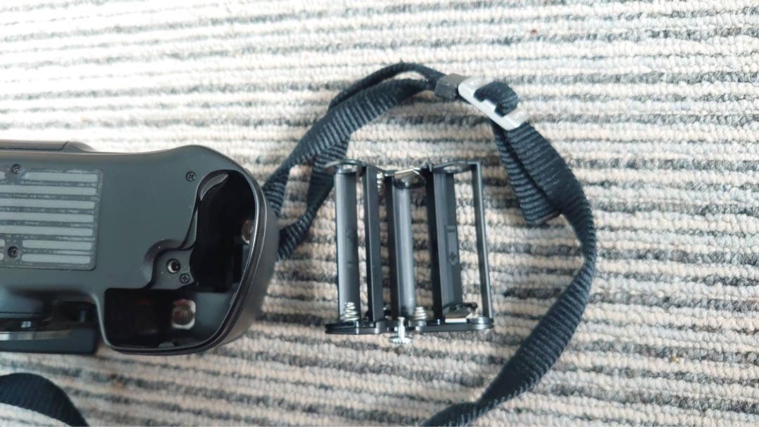 Nikon F-801S フィルム一眼レフカメラ