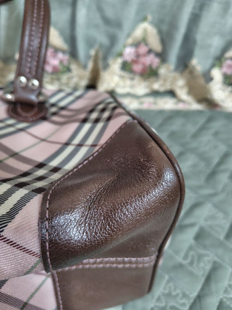 希少　バーバリーブルーレーベル　チェック柄ハンドバッグ　ピンク