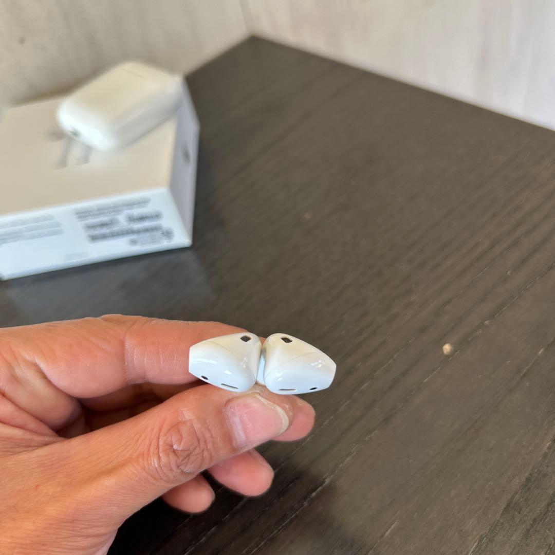 ★ AirPods第２世代　美品　★