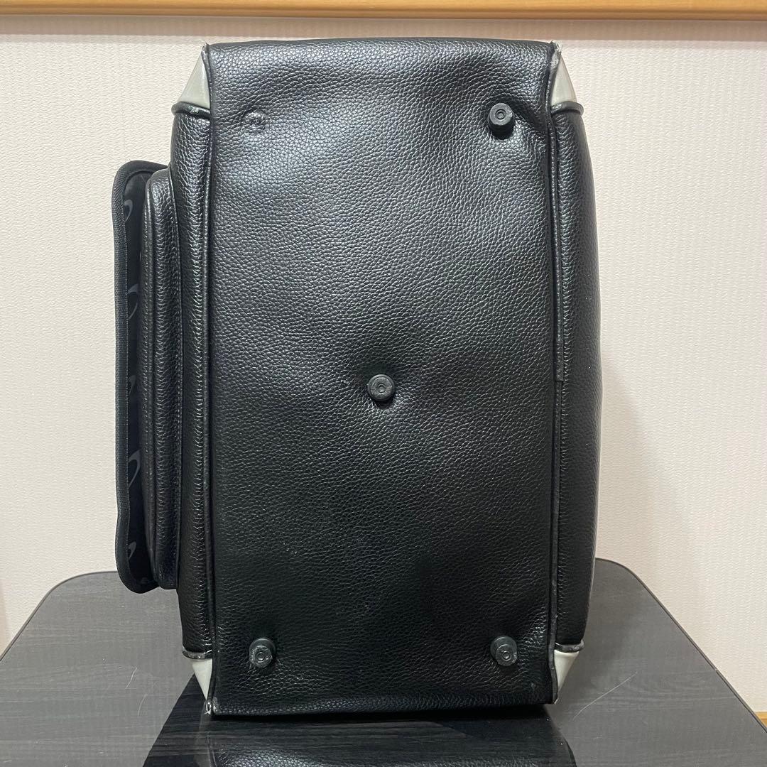 Oakley オークリー　ゴルフバッグ　ボストンバッグ　レザー　ブラック　刺繍