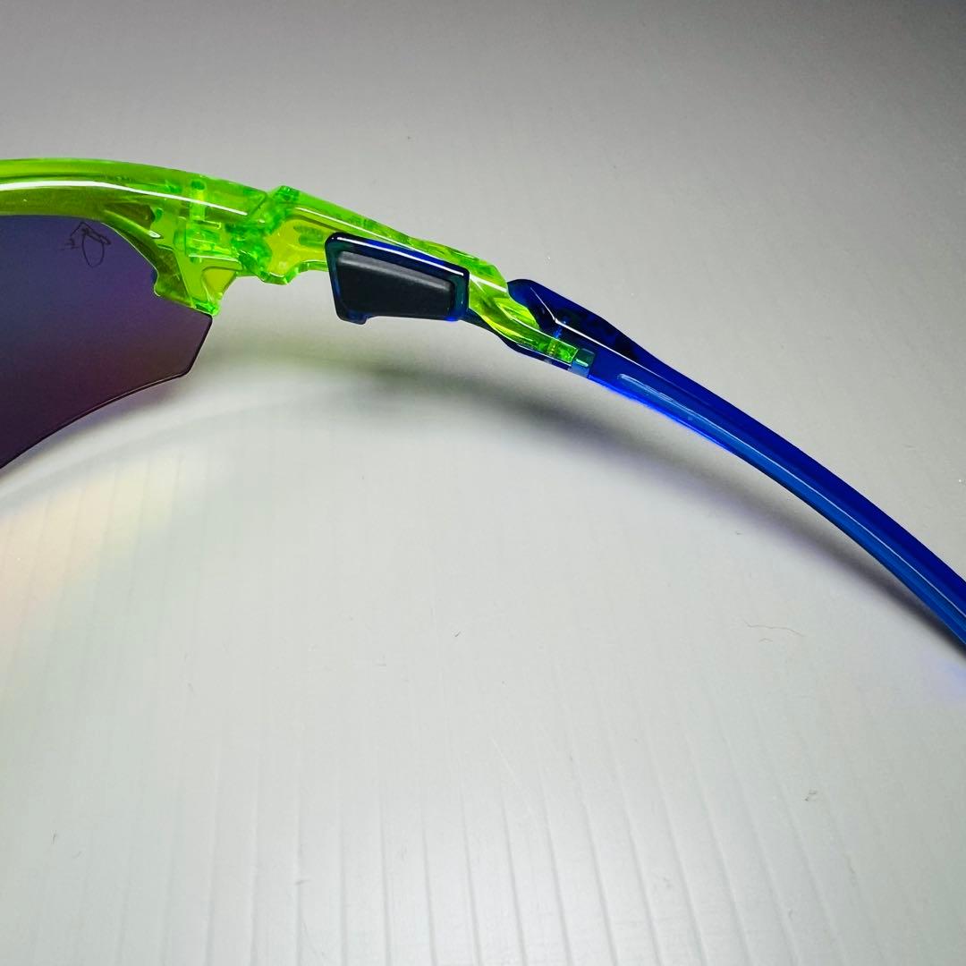 スワンズ 近本光司 選手 モデル サングラス　タイガース