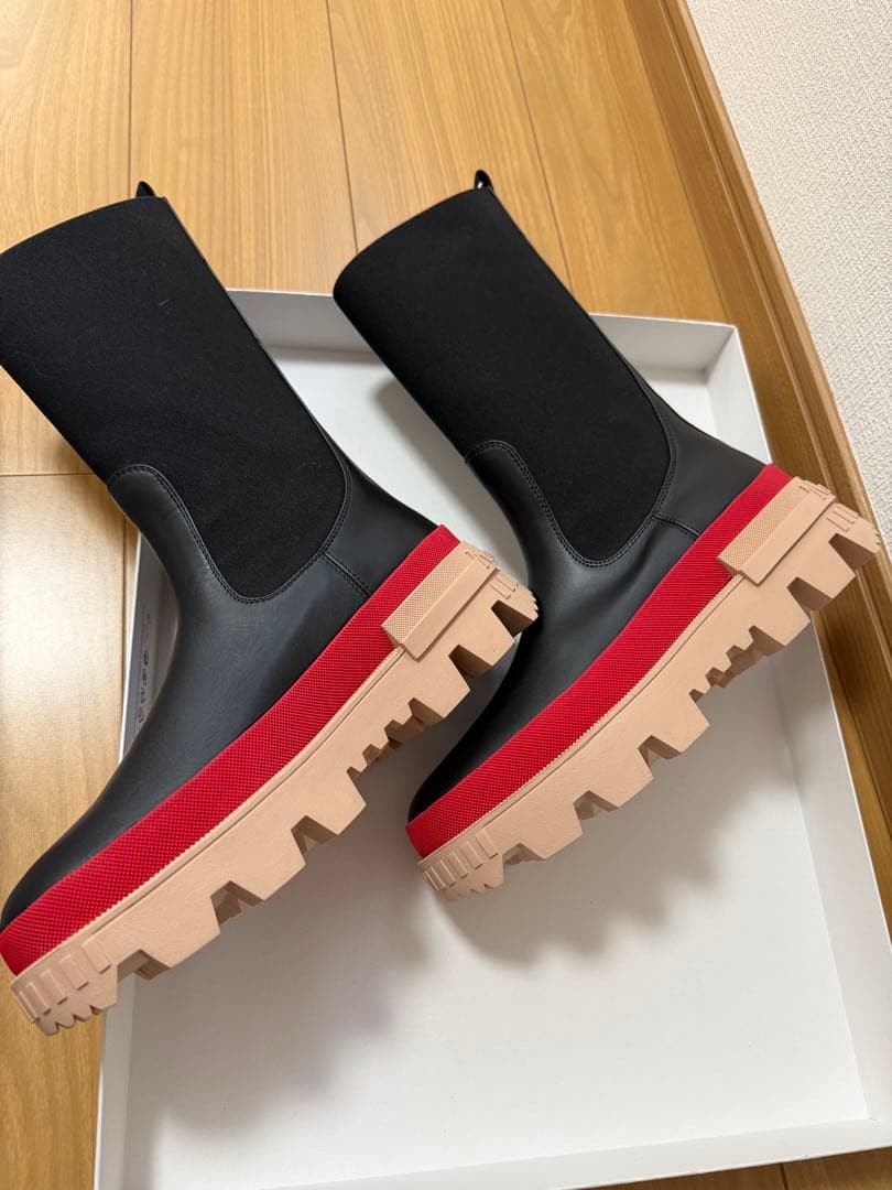 MONCLER NEUE CHELSEA HIGH ブーツ39 試着のみ