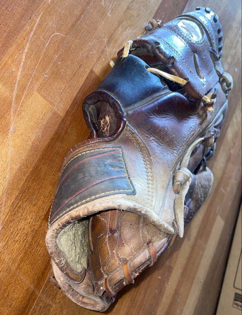 昭和レトロ野球 グローブ、キャッチャーミット 5個