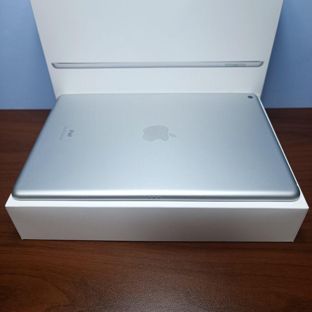 (美品) iPad 10.2 第9世代 WiFi 64GB キーボード付き