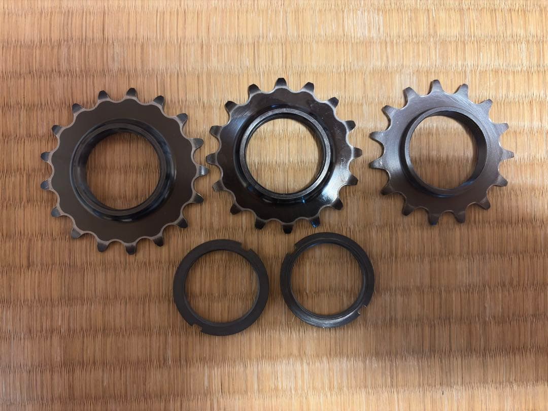 Sugino 75 クランク コグセット