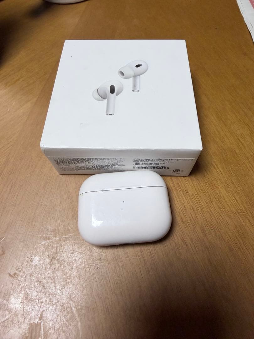 AirPodsPRO2 本体 ホワイト 充電ケース付き