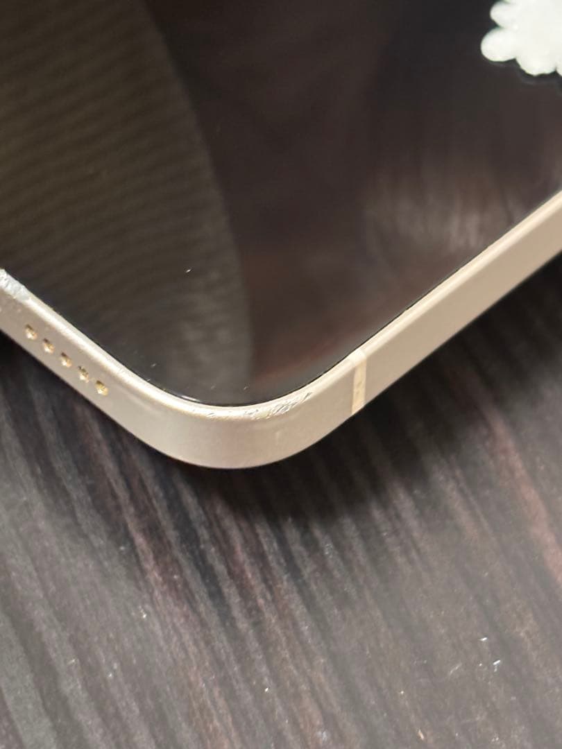 Apple iPhone 12 本体 ホワイト　SIMフリー