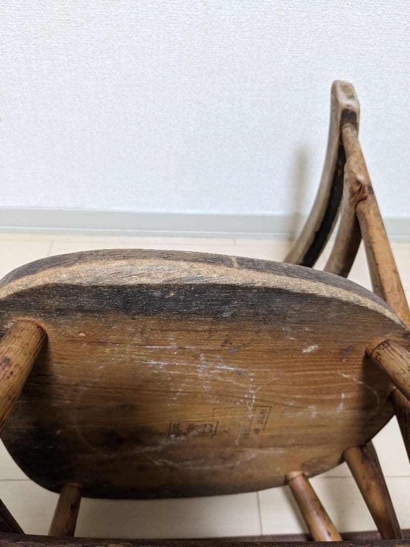 イギリスアンティーク　アーコール社　スクールチェア　いいね多数　早い物勝ち商品