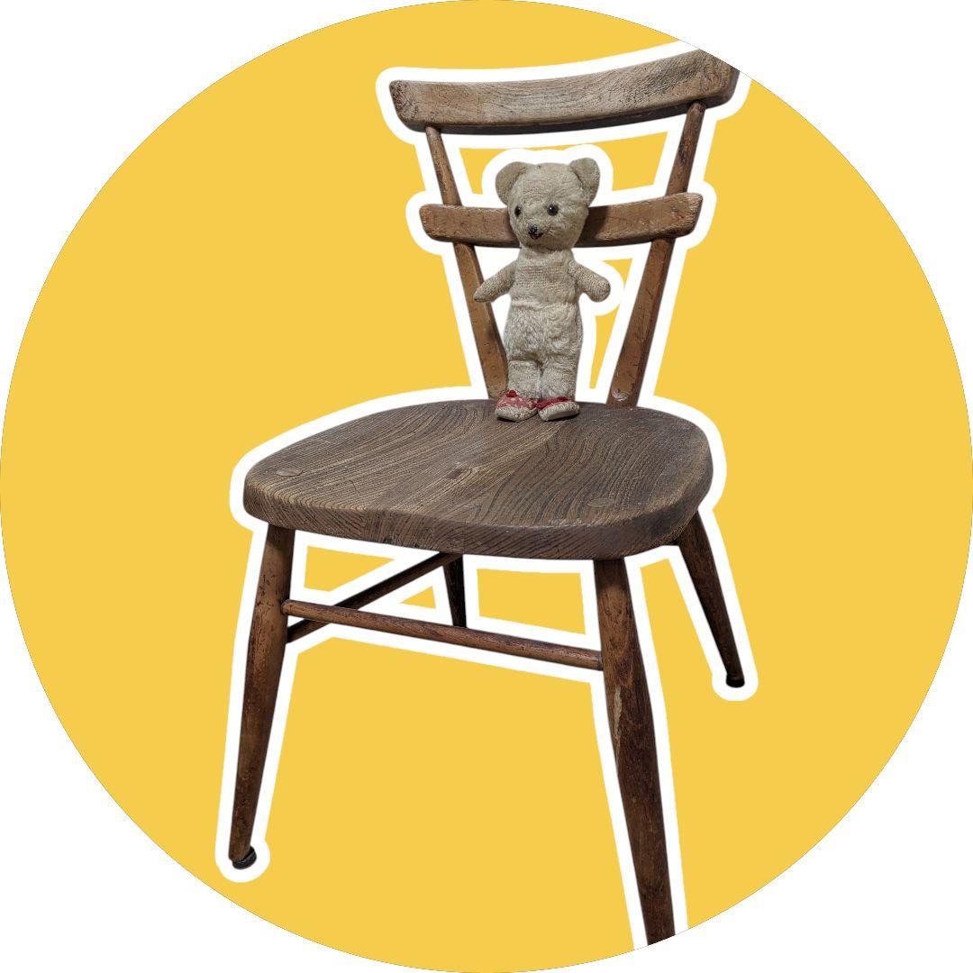 イギリスアンティーク　アーコール社　スクールチェア　いいね多数　早い物勝ち商品