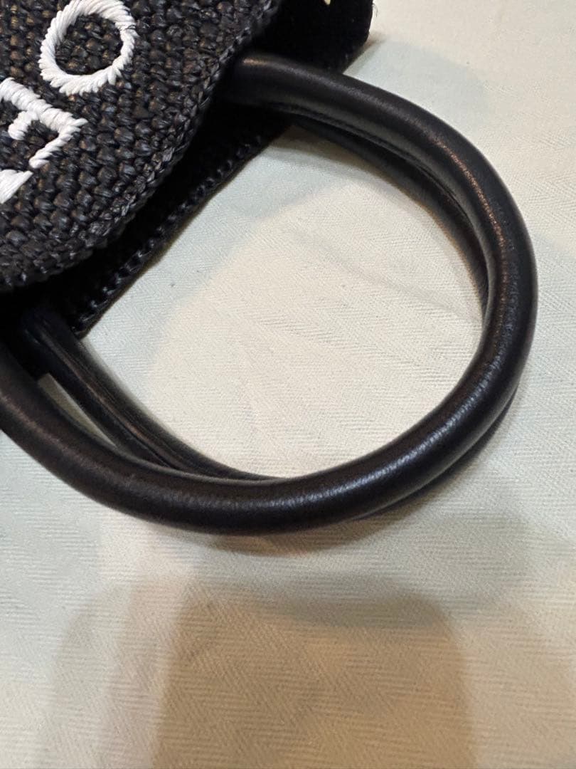 ロエベLOEWE ラフィア　トートバッグ　ショルダー　ロゴ