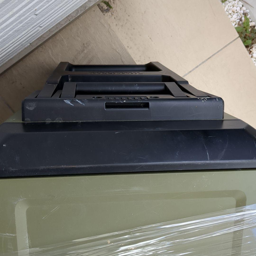 マキタ 充電式保冷温庫 18V/40Vmax CW004G