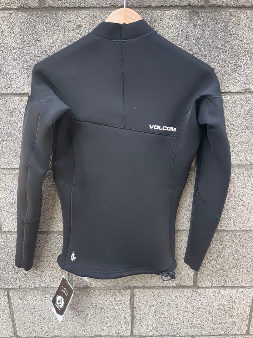 VOLCOM 1.5mm タッパー Lサイズ ブラックの