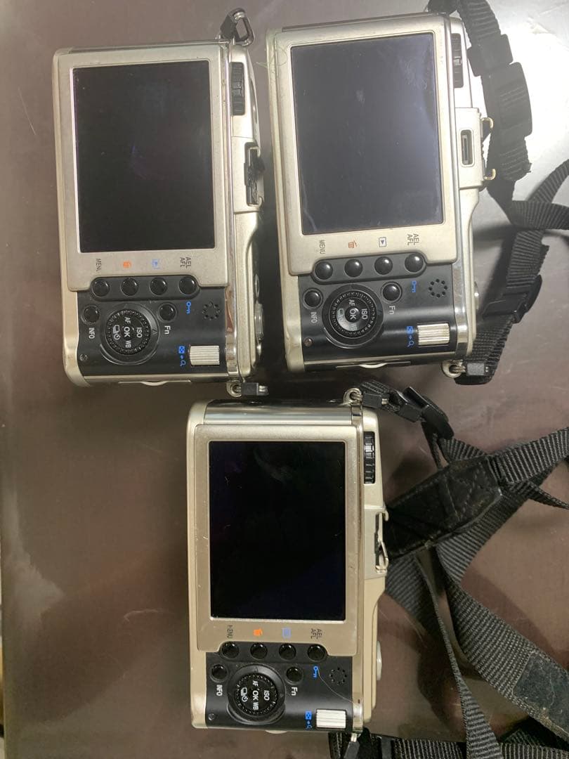 ジャンク　olympus pen e-p1 2台　ep-2 1台