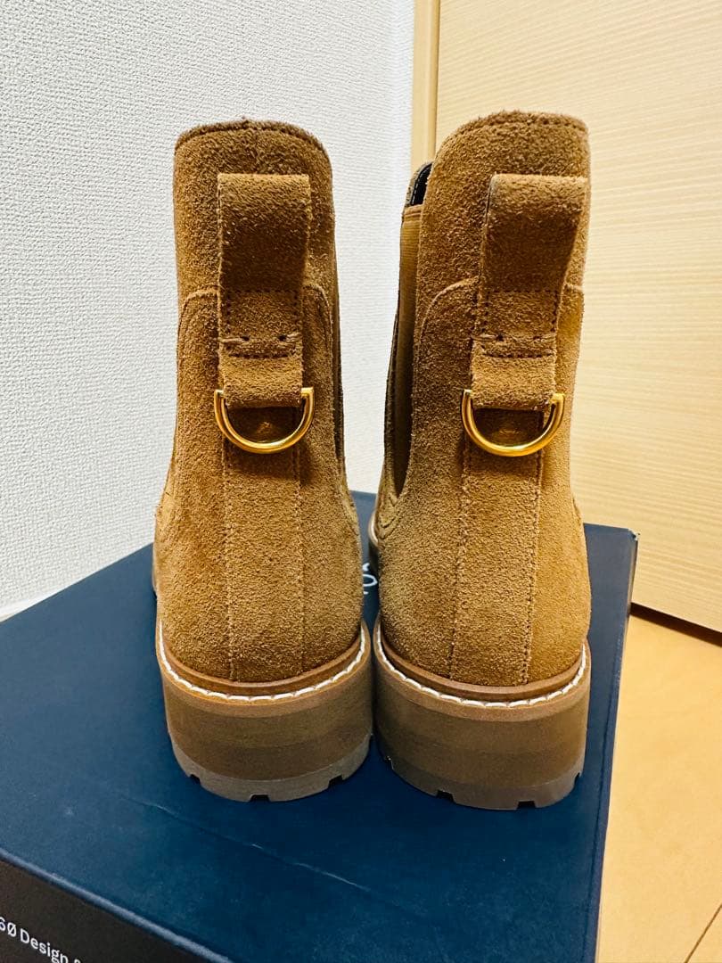 【新品】【COLE HAAN】スエードブーツ　本革