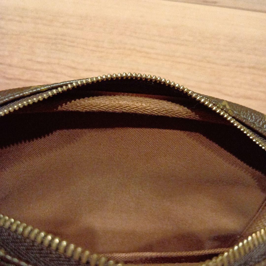 ルイ・ヴィトン　バムバッグ　ボスフォール　モノグラム　ウエストポーチ