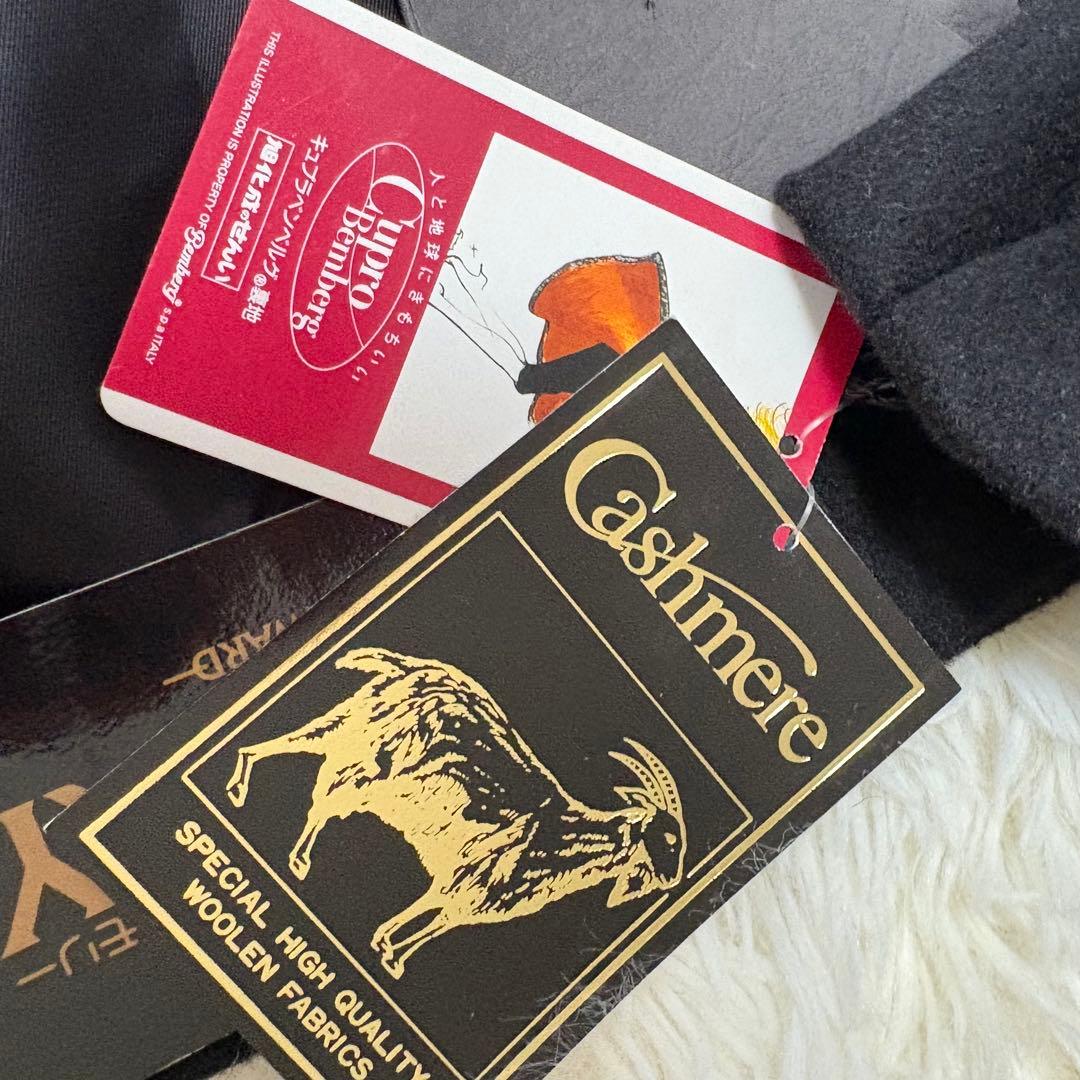 【新品未使用】オンワード樫山　定価5万円最高級カシミヤ使用コートM〜L