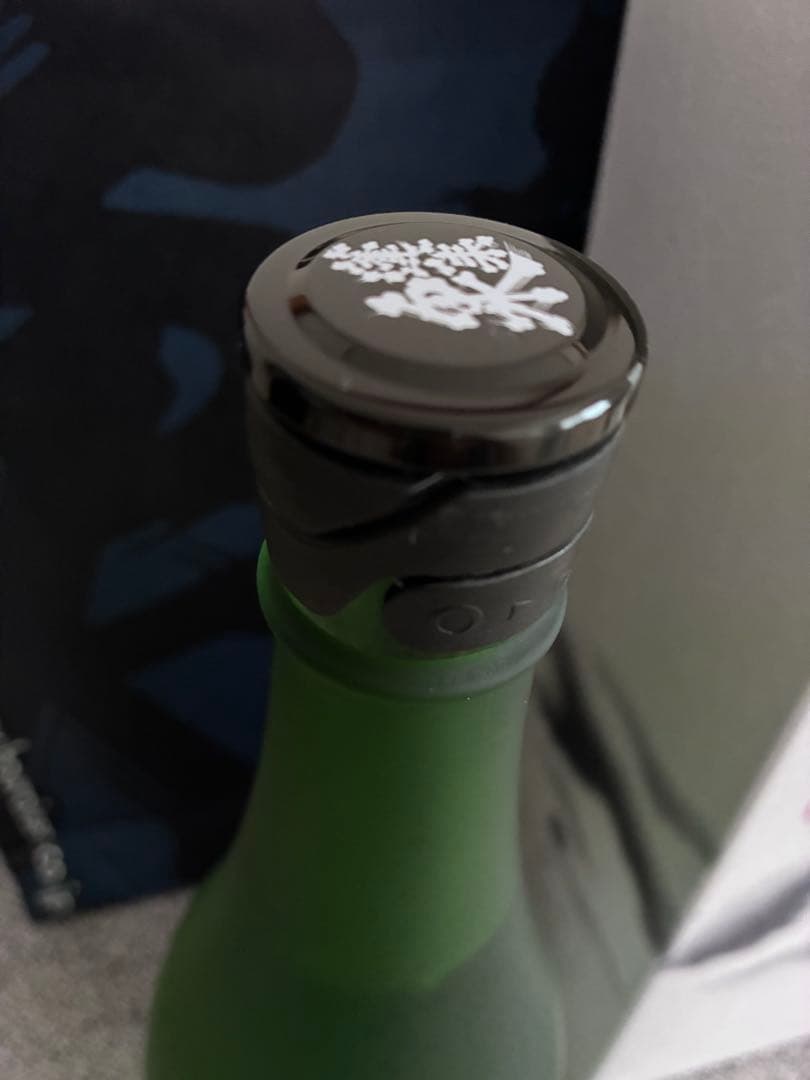 蓬莱泉 「空（くう）」 日本酒 純米大吟醸 １８００ｍｌ （箱付き）2025年製