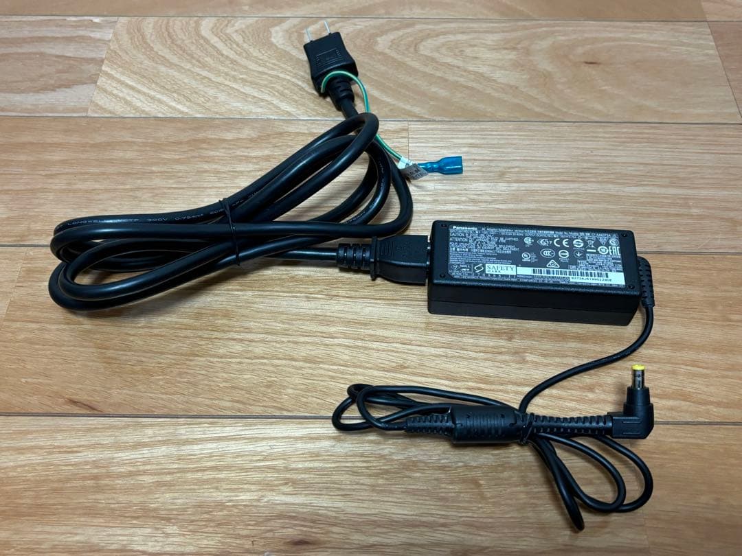 パナソニック タフパッド FZ-M1 4GB SSD128GB 7インチ