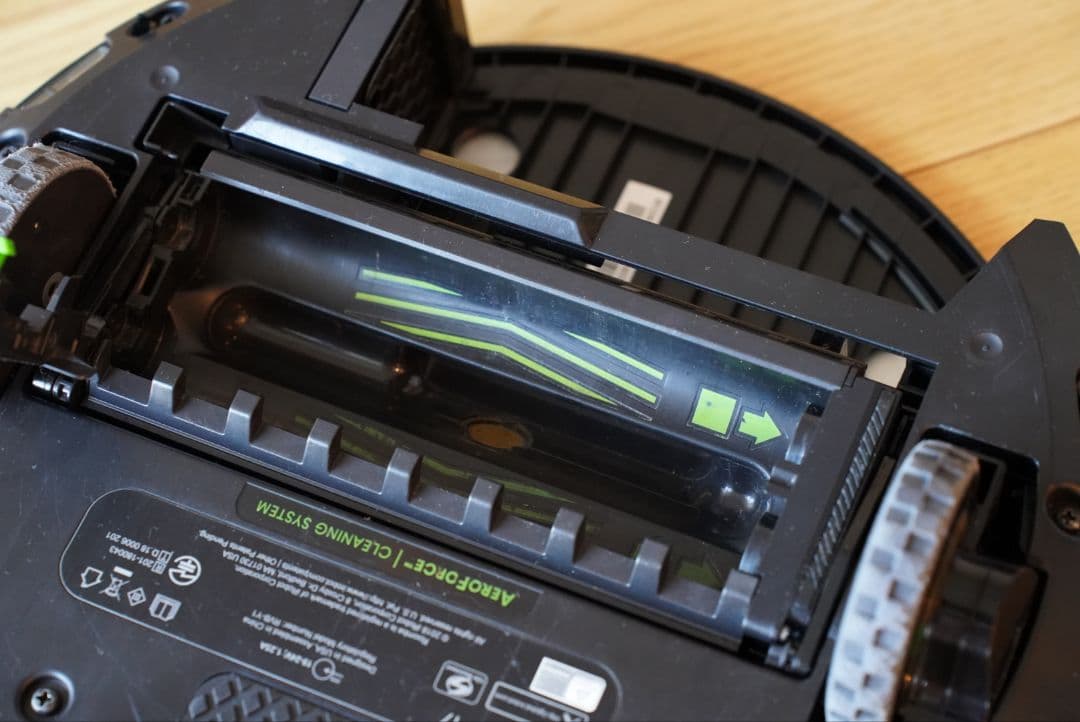 iRobot Roomba i7 ロボット掃除機本体 未使用消耗品付き