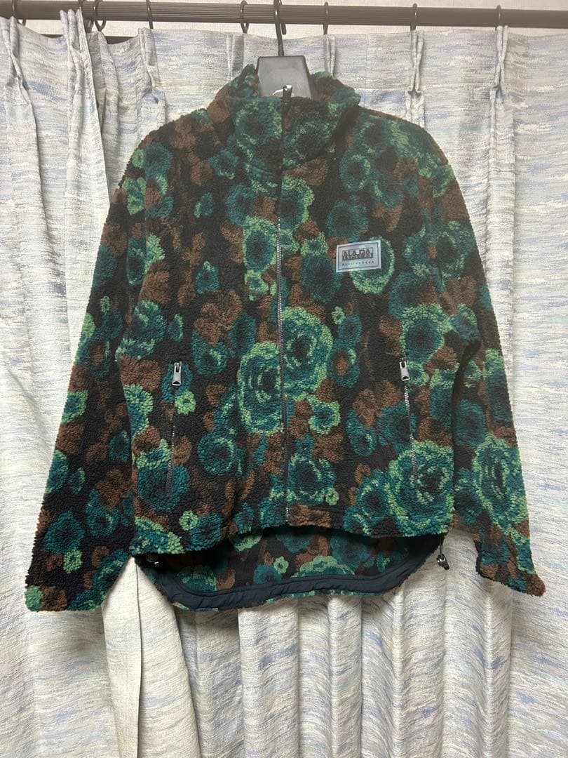 S 新品 Napa by Martin Rose Floral Fleece