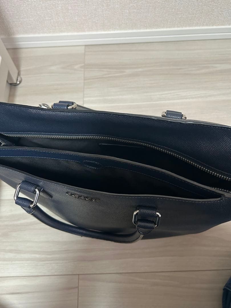 COACH コーチ ベケット ビジネス トート　ネイビー