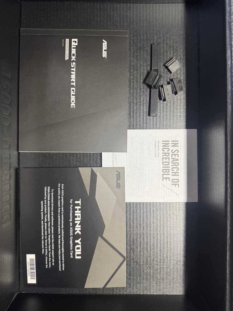 グラフィックボード・グラボ・ビデオカード ASUS GeForce RTX 5060 OC 8GB