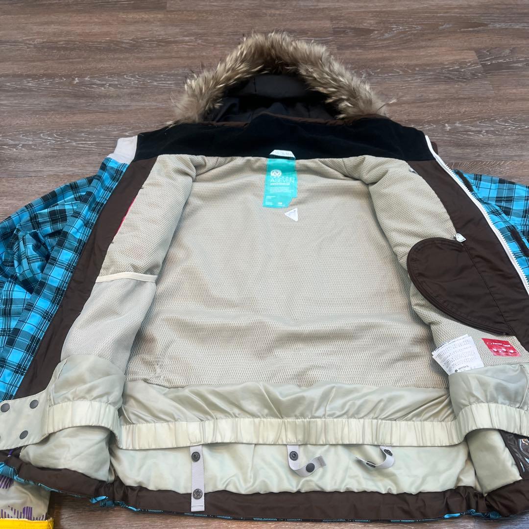 デサント セットアップ　上下　スキーウェア　レディース　M 女性