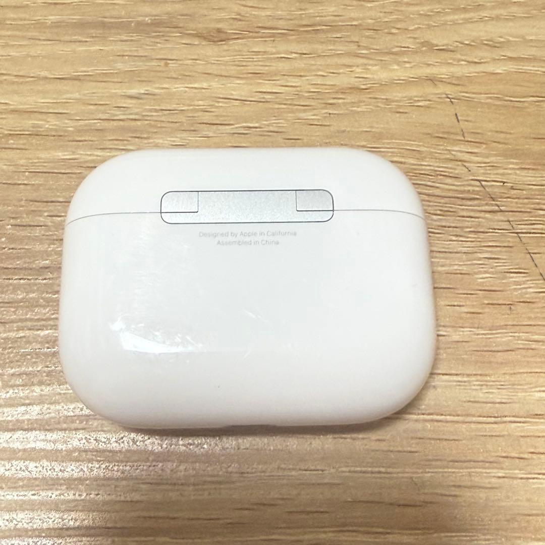 新品、美品！AirPods Pro 3 本体 充電ケース付き