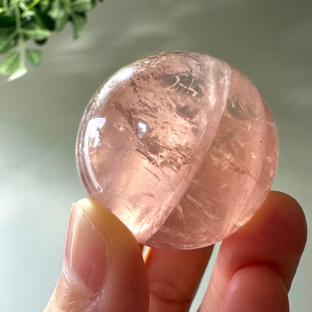 ジェミー　ローズクォーツ　高品質　スフィア　ローズクォーツ　3.4㎝　56.3g