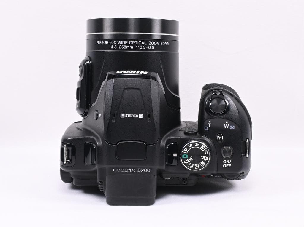 ニコン　Nikon COOLPIX B700