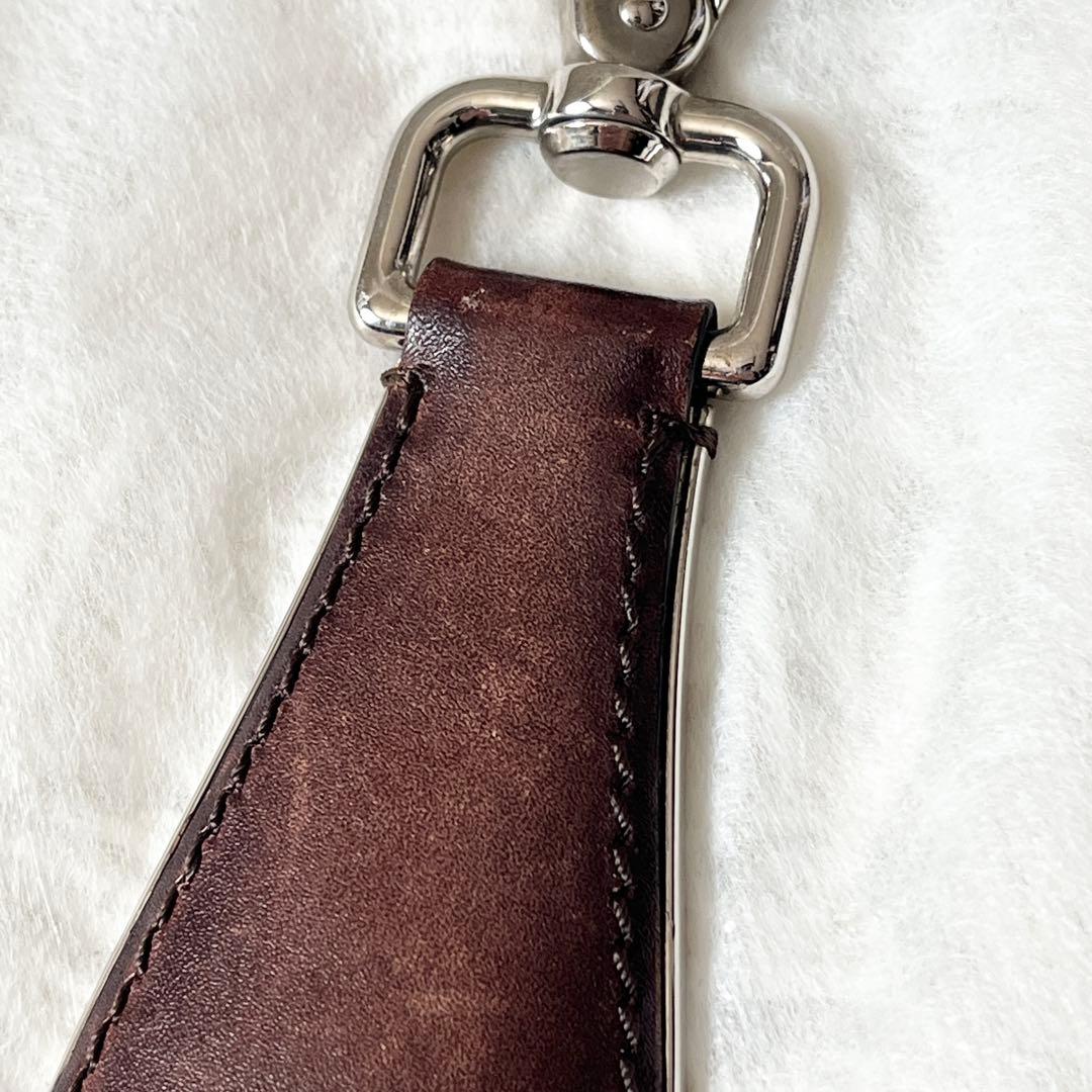ベルルッティ　シューホーン　キーホルダー　カリグラフィー　レザー　茶色　チャーム