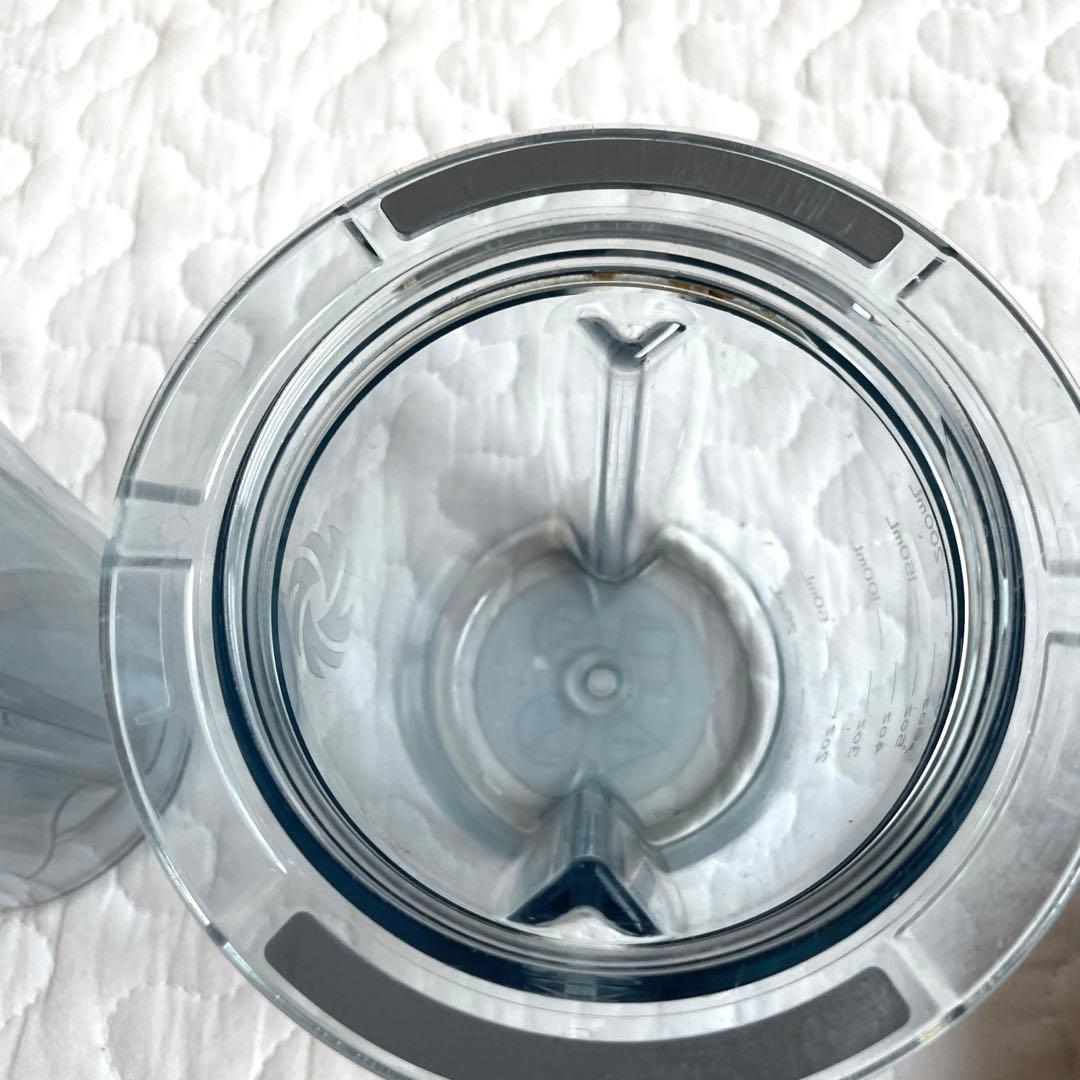 Vitamix 赤 ブレンダー 10段階設定 付属品あり