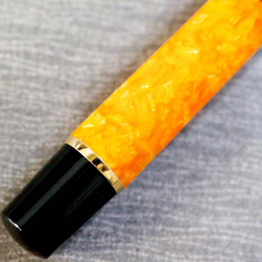 【美品 送料込み】デルタ 万年筆 ドルチェビータ　オーバーサイズ バーメイル