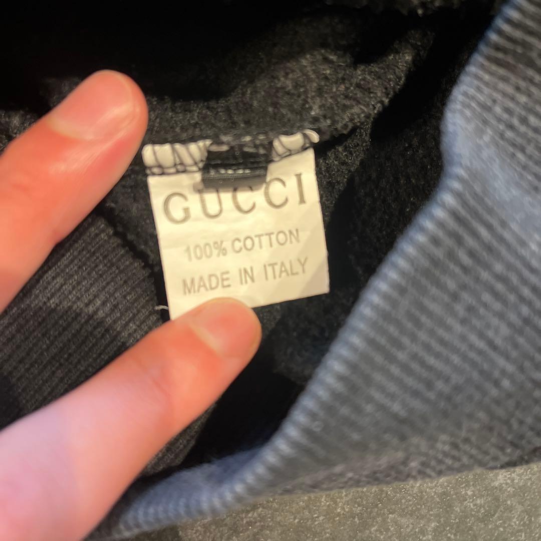 GUCCI スネークプリント トレーナー