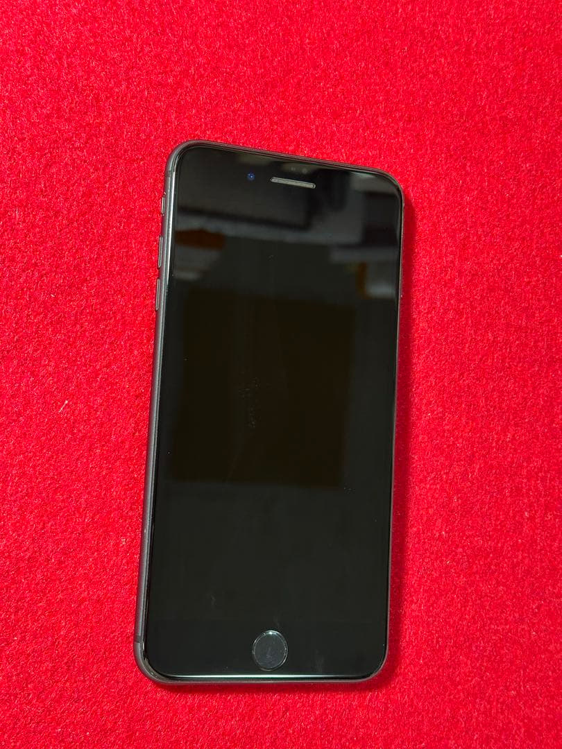 【0190】iPhone 8plusスペースグレイ 64GB simフリー